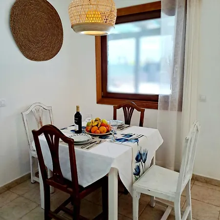 Burgado Playa Blanca (Lanzarote)