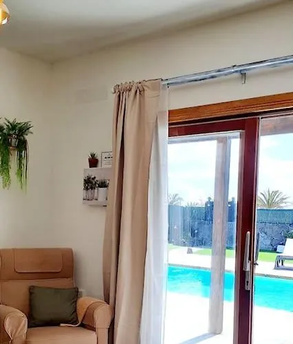 Будинок відпочинку Burgado